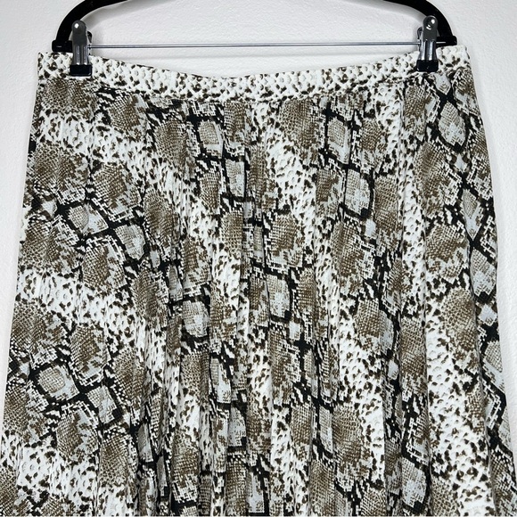 Banana Republic Ivory Brown Black Snake Animal print Pleated Midi Skirt Sz 16 - Picture 4 of 9